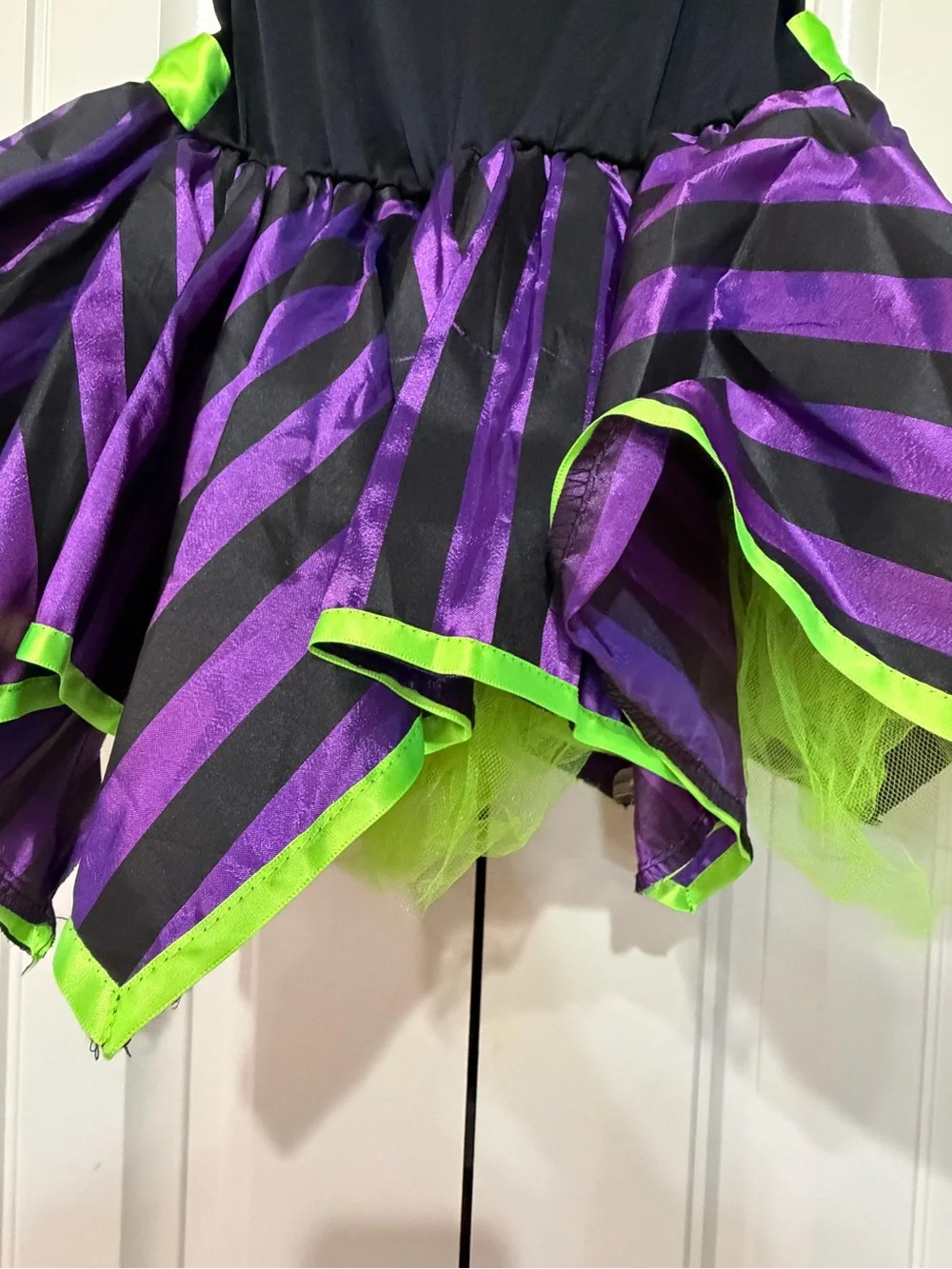 Purple & Green Girls' Witch Costume Dress - Kids Costume Size 6-6X